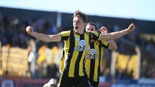 El grito gol de Deportivo Madryn, que tendrá su segunda chance de ascenso a primera división del fútbol argentino.