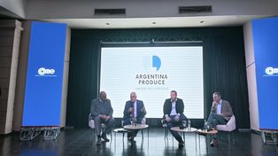 Empresarios y sindicalistas plantaron bandera en Rosario frente la crisis