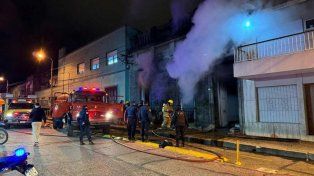 Concordia: le prendió una vela a la Virgen y se incendió su casa