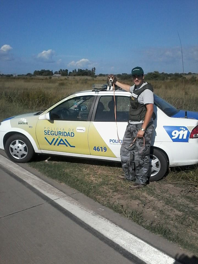 El cuerpo de Guardafaunas Honorarios de Santa Fe incorporó un can a su grupo de trabajo