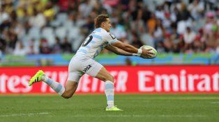 El Seven argentino avanzó a semifinales pese a perder con España.