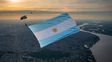 El paracaidista rosarino que desafía todos los récords