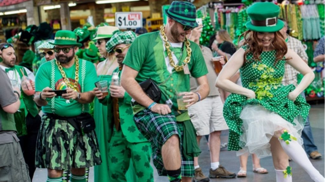 Día de San Patricio: una celebración secular que pinta de verde al mundo