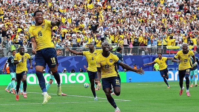 Ecuador venció a Alemania y se metió en 16avos de final.