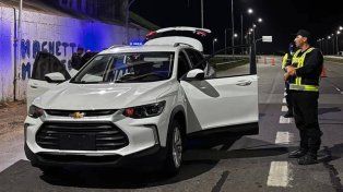 Un hombre oriundo de Paraná fue detenido en la ruta 34 por transportar una gran cantidad de drogas sintéticas mientras viajaba con su hija de cinco años.