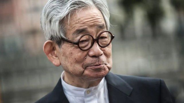 Murió el escritor japonés Kenzaburo Oe