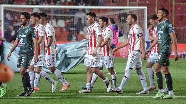 Nardoni y Machuca llegarán con cuatro amarillas en Unión