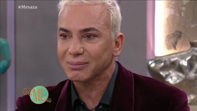 Flavio Mendoza se quebró en el programa de Mirtha al hablar de la enfermedad de su madre