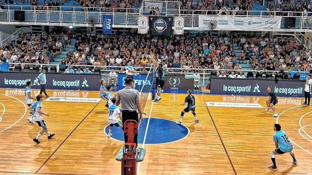 Echagüe ganó y se clasificó a la Zona Campeonato de la LNVM.
