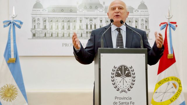 Lifschitz presentó la reforma constitucional y dijo que es un proyecto de provincia