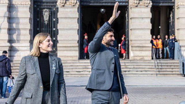 Pullaro en el acto por un nuevo aniversario de la Revolución de Mayo en Santa Fe&nbsp;
