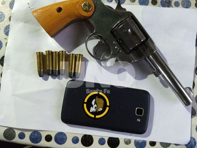 Persiguieron y aprehendieron a un delincuente armado que evitó un control policial