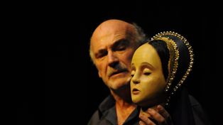 Multiplicidad. Clavenzani da vida a más de 45 personajes tangibles, algunos conocidos y otros genéricos