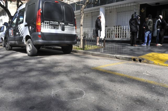 La casa de Claudio Tiki Martínez fue baleada otra vez esta madrugada.