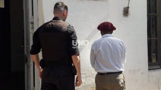 Se entregó un hombre de 31 años buscado por un crimen y por un intento de homicidio