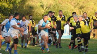 El encuentro fue para los veteranos del rugby.