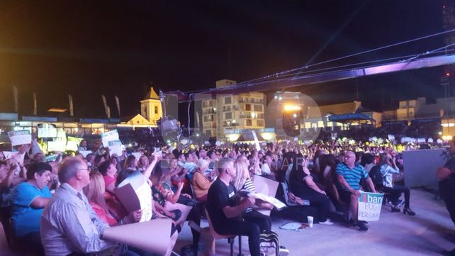 Santa Fe desplegó su cultura en el Festival de Folklore de Cosquín