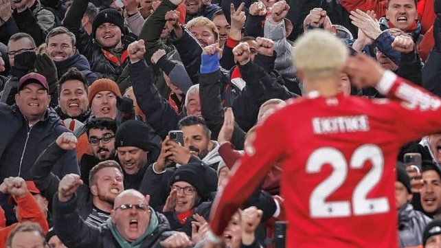 El guiño de Liverpool de Inglaterra a la obra del Indio Solari