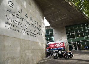 Cocaína en un niño: un marco de vulnerabilidad que llevó a detener a los padres