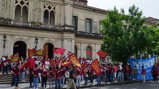 Marcha estudiantil por los valores democráticos