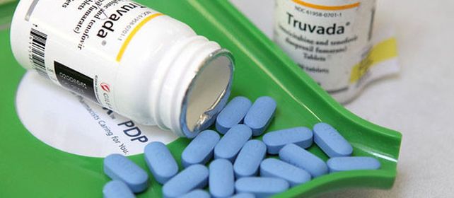 El Truvada combina 200 miligramos de emtricitabina y 300 miligramos de tenofovir disoproxil fumarato.