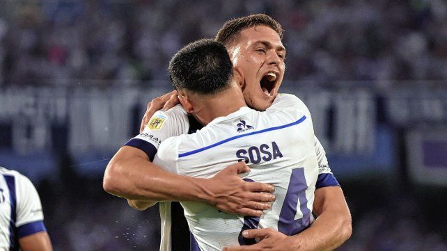 Talleres festejó de local en el Kempes.