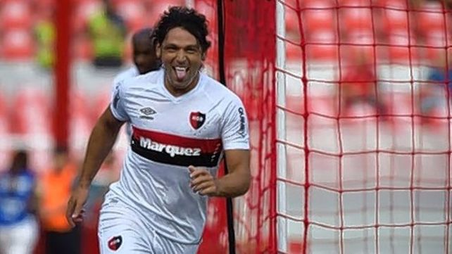 Fontanini tiene los boletos para ser titular con Newells en Mendoza ante Godoy Cruz.&nbsp;