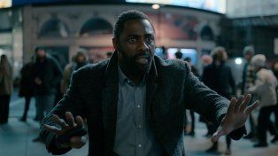 El británico Idris Elba encabeza el elenco como el impulsivo policía John Luther.