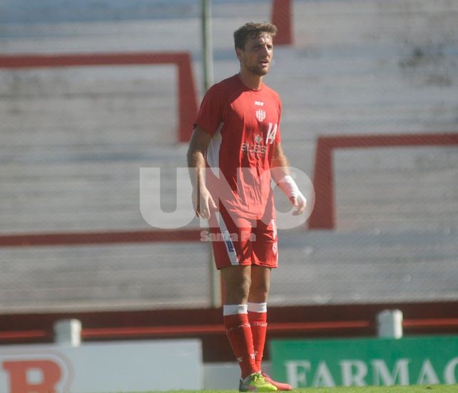Por la izquierda. Bruno Pittón volverá a la titularidad en lugar del lesionado Nahuel Zárate.