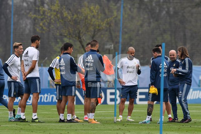 Sampaoli empieza a perfilar el equipo que recibirá a Venezuela