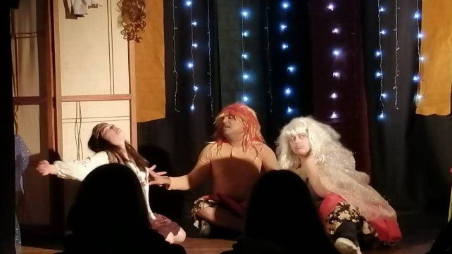 Kunumí y Yací y Ese Maldito Pecado llegan a Casa de la Cultura en Paraná