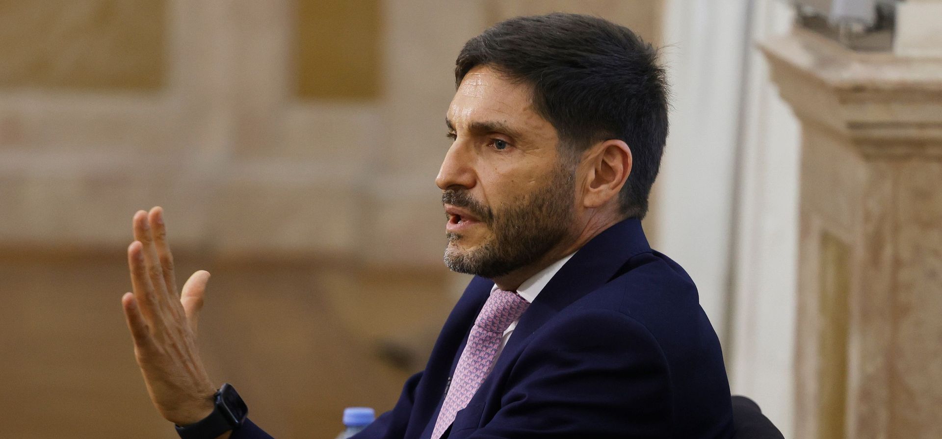 Pullaro blanquea su reelección y pregunta por rivales