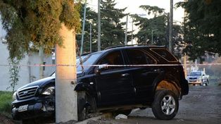 Hallan asesinados a un cirujano y a su esposa dentro de su camioneta
