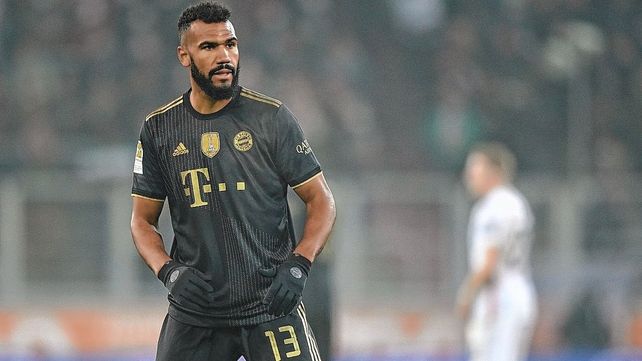 Covid-19: Un jugador antivacuna de Bayern Munich, positivo