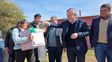 en arrufo se inauguraron 11 unidades habitacionales y se entrego un aporte fani para la escuela n° 245