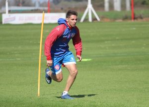 Unión no para en lo físico mientras se arma el plantel