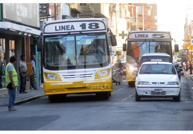 Transporte Público: desvíos en 4 de Enero entre Irigoyen Freyre y Eva Perón