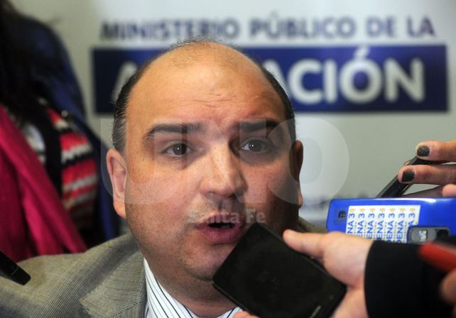 Aclarado. El fiscal Roberto Apullán confirmó ayer que los peritajes fueron remitidos de Gendarmería.   UNO de Santa Fe/Mauricio Centurión