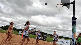 Gran Prix: El básquet arena pasó por María Grande