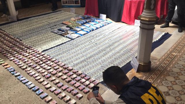 Desbaratan una banda de narcotraficantes cuyo jefe la manejaba desde la cárcel