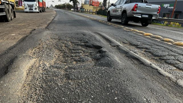 El desastrozo estado de las rutas nacionales que atraviesan la provincia de Santa Fe es motivo de constantes reclamos desde el gobierno provincial