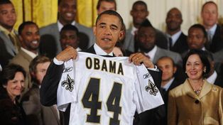 Jugadores de fútbol americano disparan contra Obama