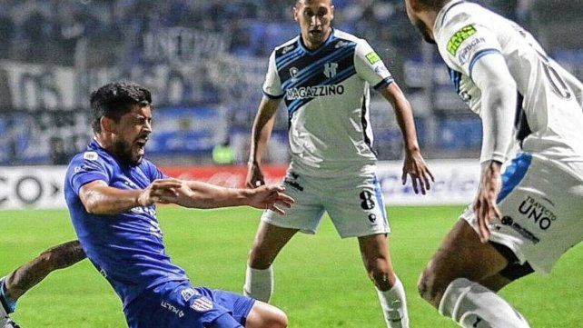 Unión no pudo sortear a Almagro en el primer cruce de la edición 2023 de Copa Argentina.