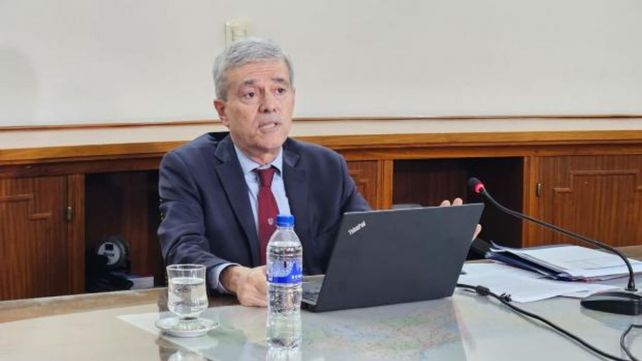 El pedido de Agosto fue respaldado por el peronismo. El plan de endeudamiento pasó el Senado y ahora está en Diputados.