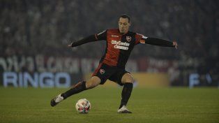 &nbsp;Cristian Lema apuró la vuelta ante las bajas y falta de zagueros centrales en Newells.