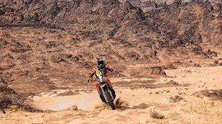 Luciano Benavides se quedó con la octava etapa de Motos.