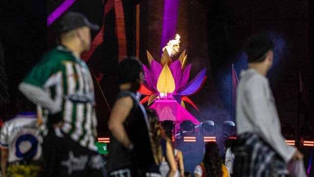 Ensayos previos de la apertura de los Juegos Suramericanos 2026 en el Monumento a la Bandera