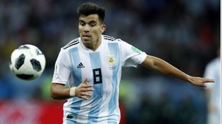 Marcos Acuña será evaluado por su lesión para ver si sigue dentro del plantel de la selección argentina.