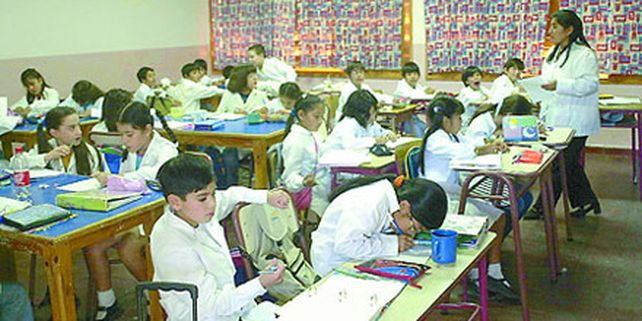 El proyecto de convivencia escolar logró la media sanción en la Cámara baja santafesina.