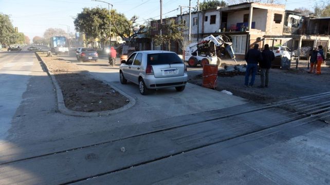 Por obras de recambio de vías el Cruce Alberdi permanece cerrado al tránsito